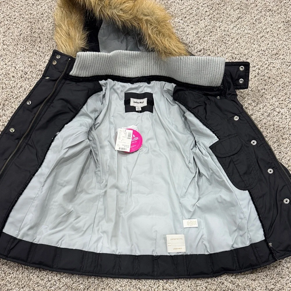 Black puffer jacket